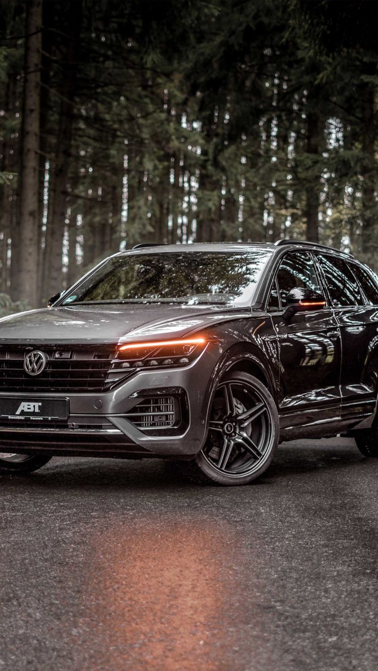 SUV